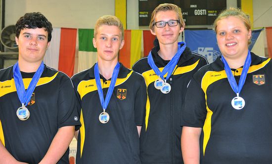 1308-u16-euro-deut-2